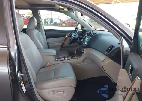 2012 Toyota Highlander Limited V6 z USA, uszkodzony, nr VIN 5TDYK3EH7CS087409